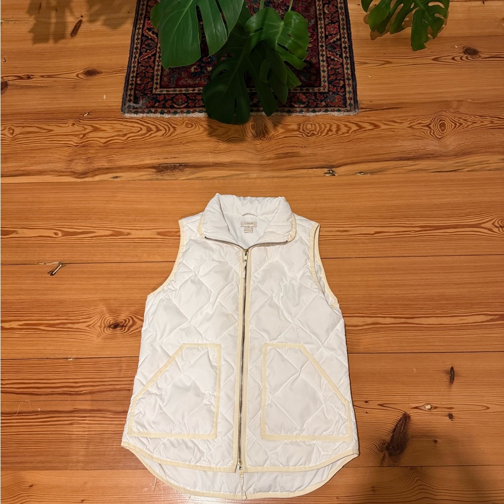 J. Crew Women’s Quilted Vest! Size XS/S!